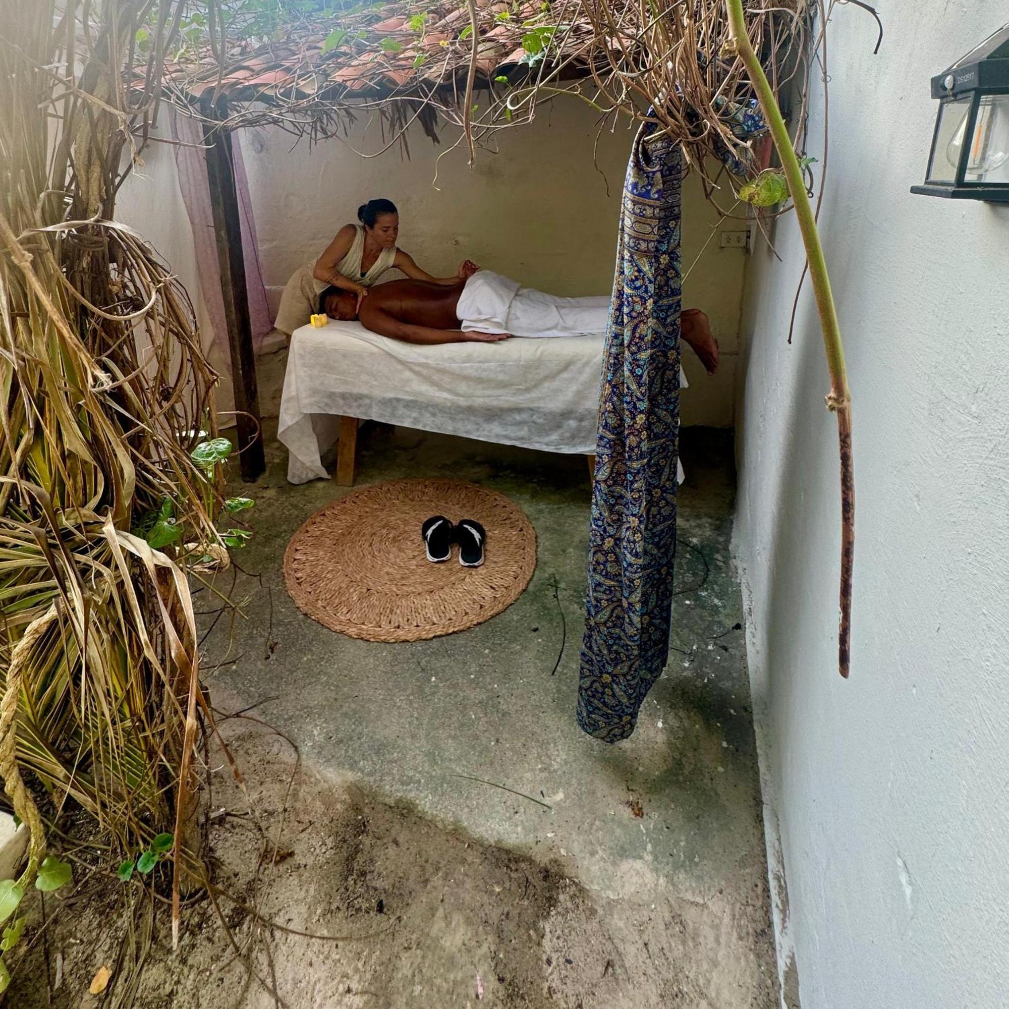 Chale Da Sereia Apart-Hotel Com Cozina Piscina Oasis No Centro De Jericoacoara Luaran gambar